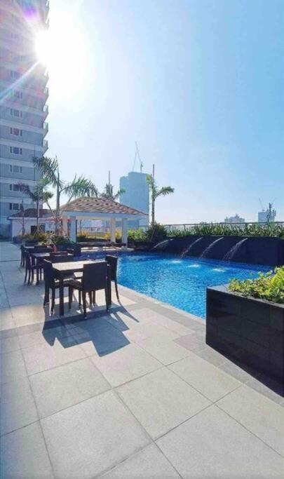Chen'S Cozy 2Bedroom @ Coast Residences Manila Ngoại thất bức ảnh