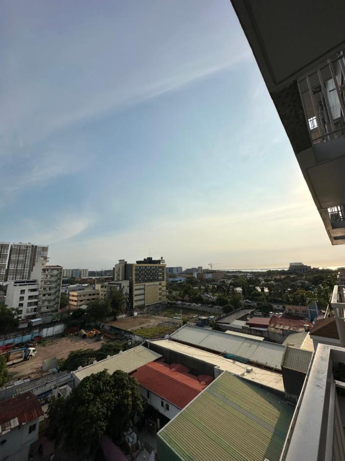 Chen'S Cozy 2Bedroom @ Coast Residences Manila Ngoại thất bức ảnh